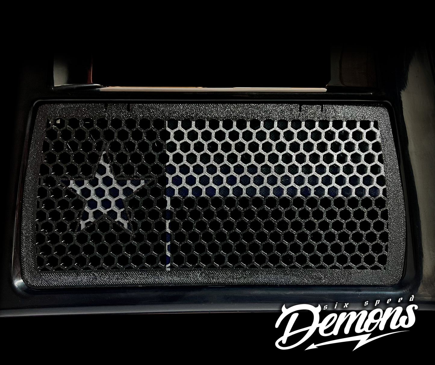 2024+ Road glide / Street glide Radiator Grill Shield - texas flag (Copy)